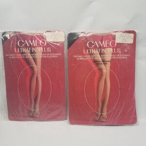 Cameo Vintage Pantyhose Ultrafin Plus Control Top Size T 135-155 lbs